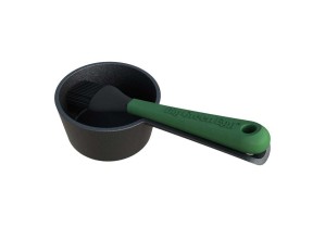 Сотейник чугунный Big Green Egg с силиконовой кисточкой